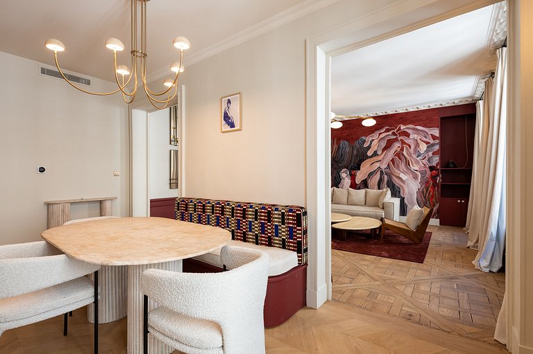 Par044 - 3 bedroom apartment next Vendôme