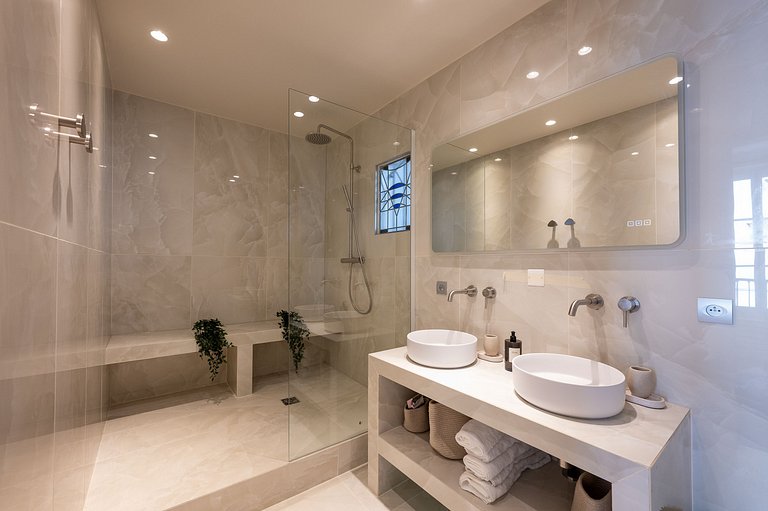 Par044 - Apartamento en el barrio de Vendôme