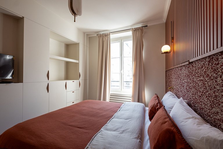 Par044 - Appartement dans le quartier de Vendôme
