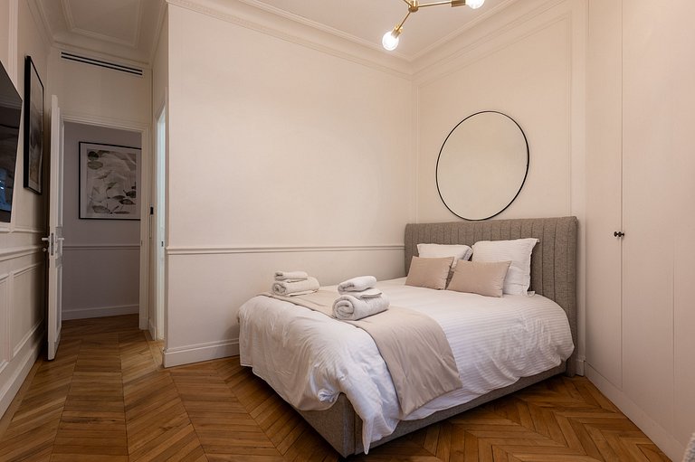 Par058 - Apartamento de luxo no Triângulo Dourado