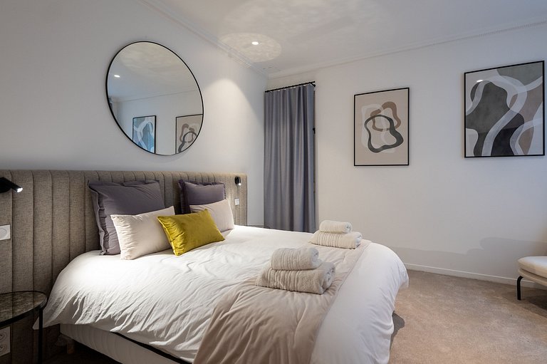 Par058 - Apartamento de luxo no Triângulo Dourado