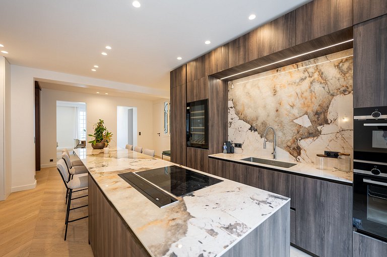 Par232 - Beautiful 2 bedroom apartment