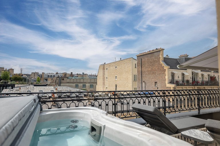 Par305 - Atico de lujo en Paris 8