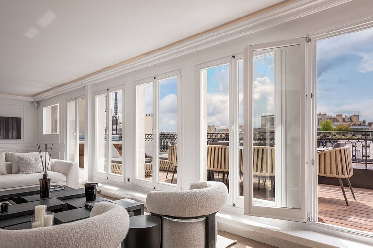 Par305 - Appartement de prestige dans le 8ème