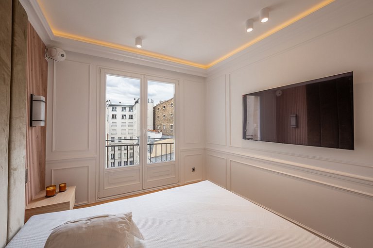 Par305 - Appartement de prestige dans le 8ème