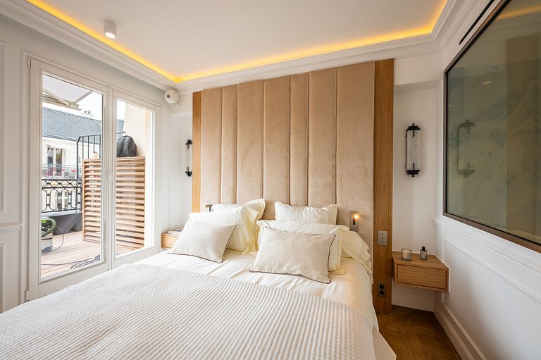 Par305 - Appartement de prestige dans le 8ème