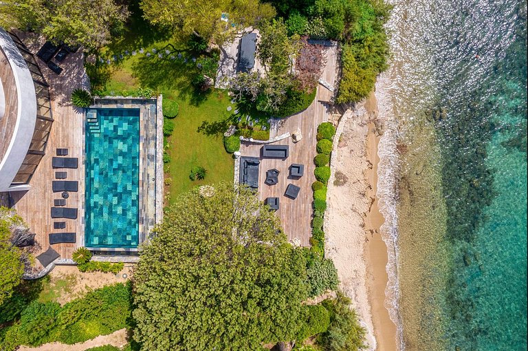 Cor001 - Luxury Contemporary Villa in Corsica