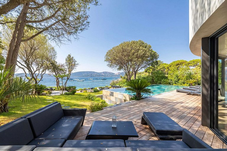 Cor001 - Luxuosa Villa Contemporânea na Corsica