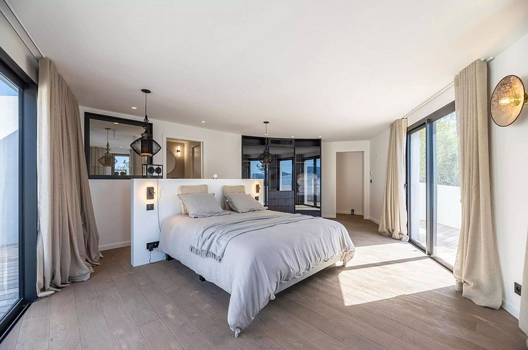 Cor001 - Luxury Contemporary Villa in Corsica