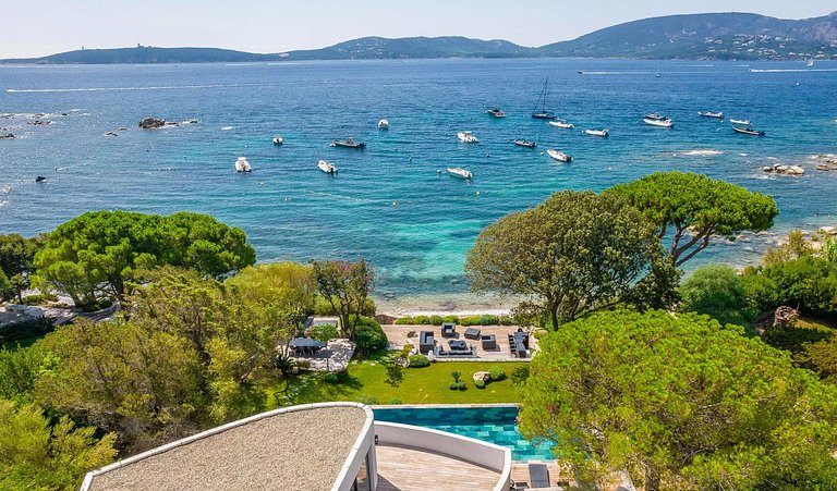 Cor001 - Luxuosa Villa Contemporânea na Corsica