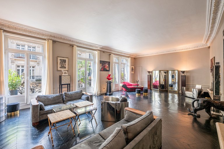 Par190 - Appartement de réception - Triangle d'Or