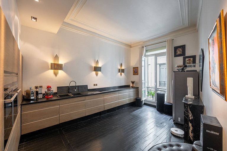 Par190 - Appartement de réception - Triangle d'Or