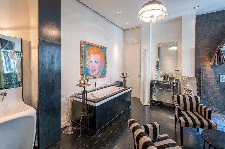 Par190 - Appartement de réception - Triangle d'Or