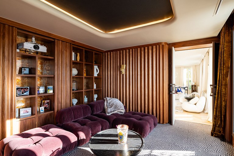 Par057 - Penthouse de lujo en el corazon de Paris