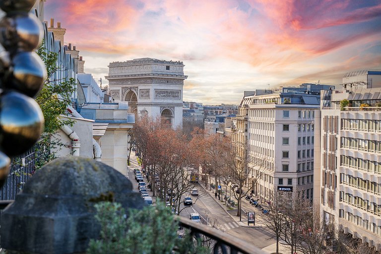 Par007 - Penthouse unique au sommet d'un Palace