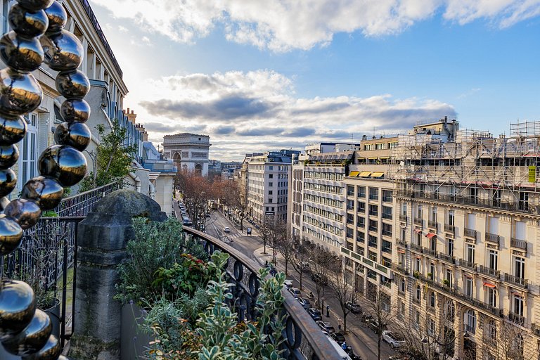 Par007 - Penthouse unique au sommet d'un Palace
