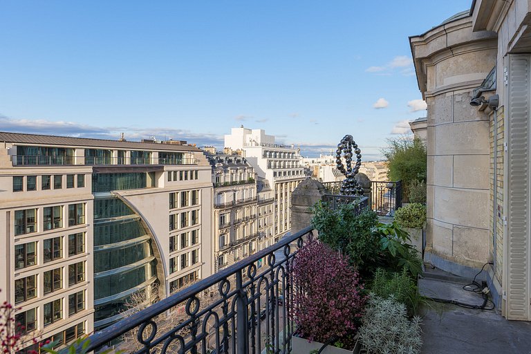Par007 - Penthouse unique au sommet d'un Palace