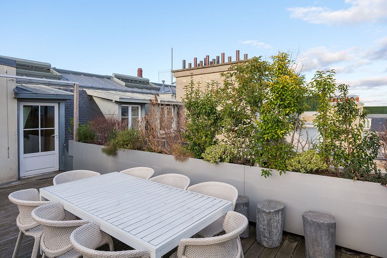 Par007 - Cobertura única no topo de um Palácio