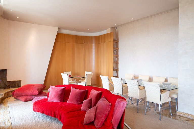 Par142 - Penthouse in Paris with iconic views