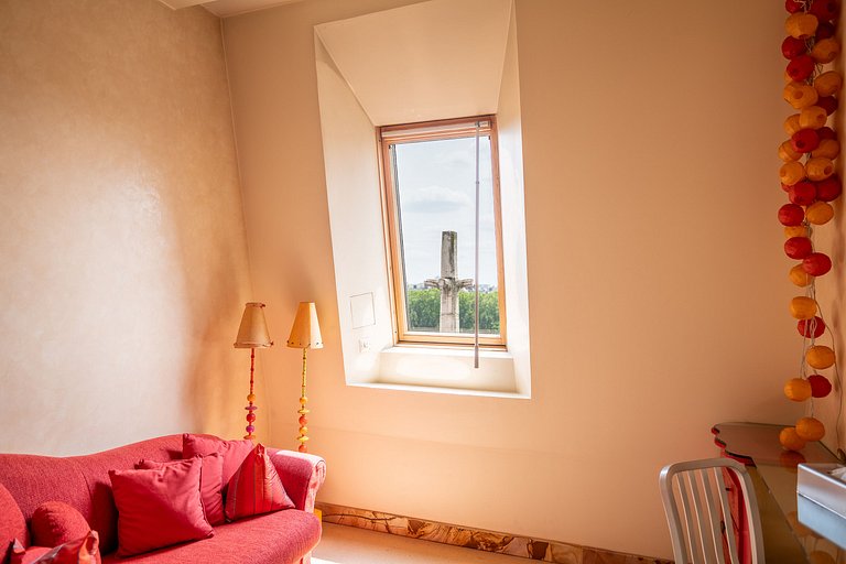 Par142 - Penthouse in Paris with iconic views