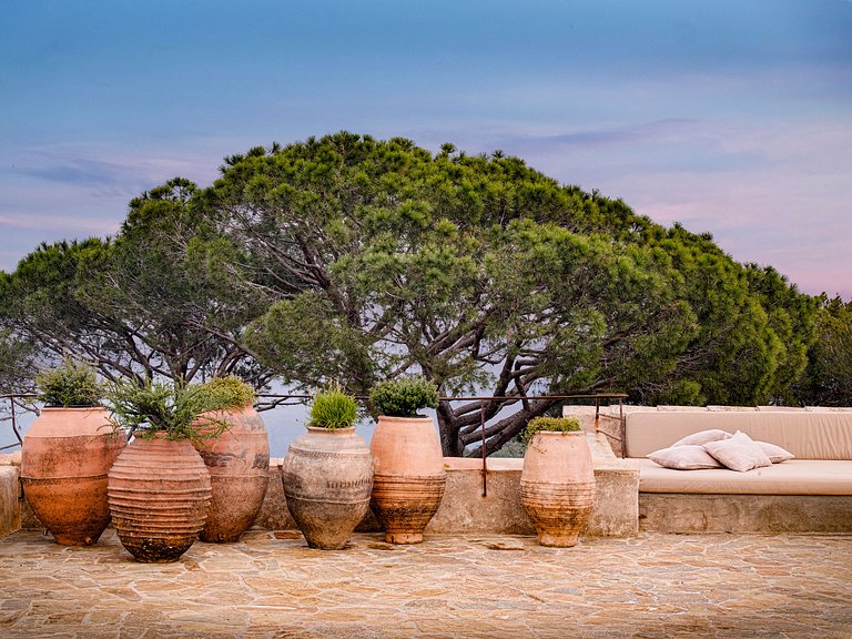Azu032 - Exceptional Villa in Saint-Tropez