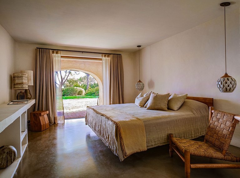 Azu032 - Exceptional Villa in Saint-Tropez