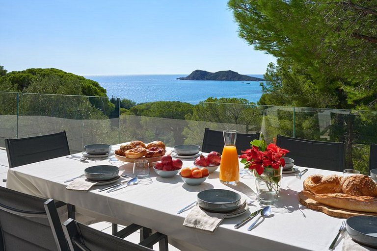 Azu033 - Luxury Villa in Ramatuelle