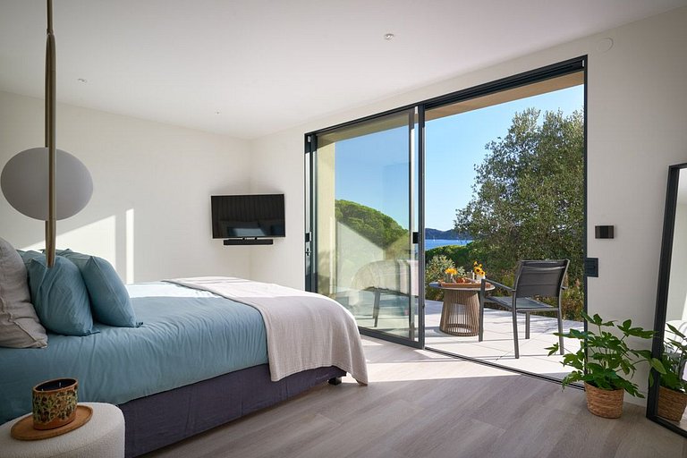 Azu033 - Luxury Villa in Ramatuelle