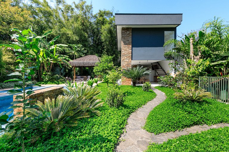 Ang063 - Hermosa casa en Porto Frade