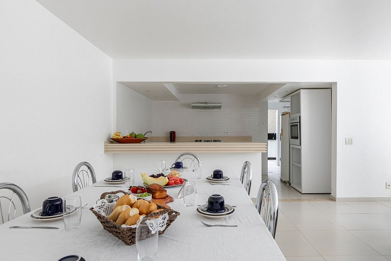 Ang063 - Beautiful House in Porto Frade