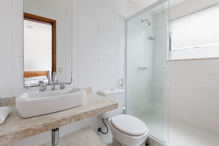 Ang063 - Beautiful House in Porto Frade