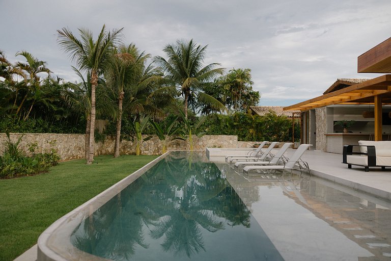Bah201 - Sophisticated villa in a private gated community
