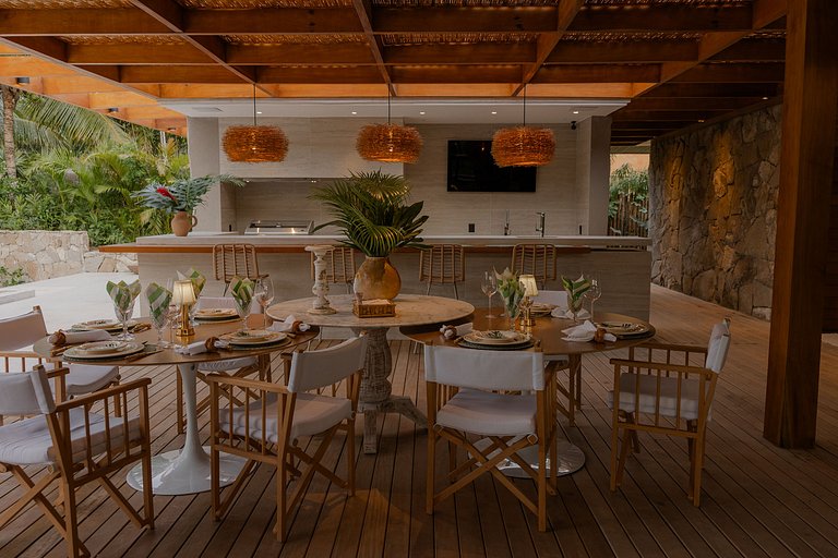 Bah201 - Sophisticated villa in a private gated community
