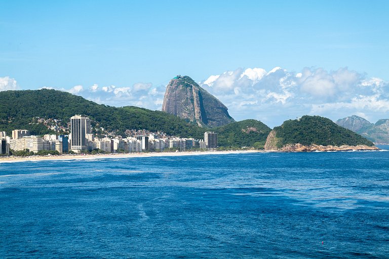 Rio037 - Apartamento de 2 quartos com vistas deslumbrantes