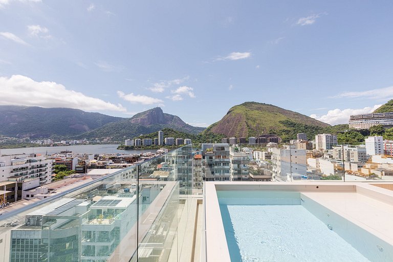 Rio022 - Cobertura de luxo com piscina em Ipanema
