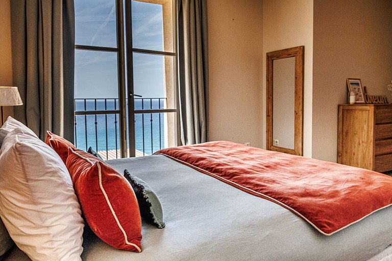 Azu004 - Prestigious Villa in Cassis
