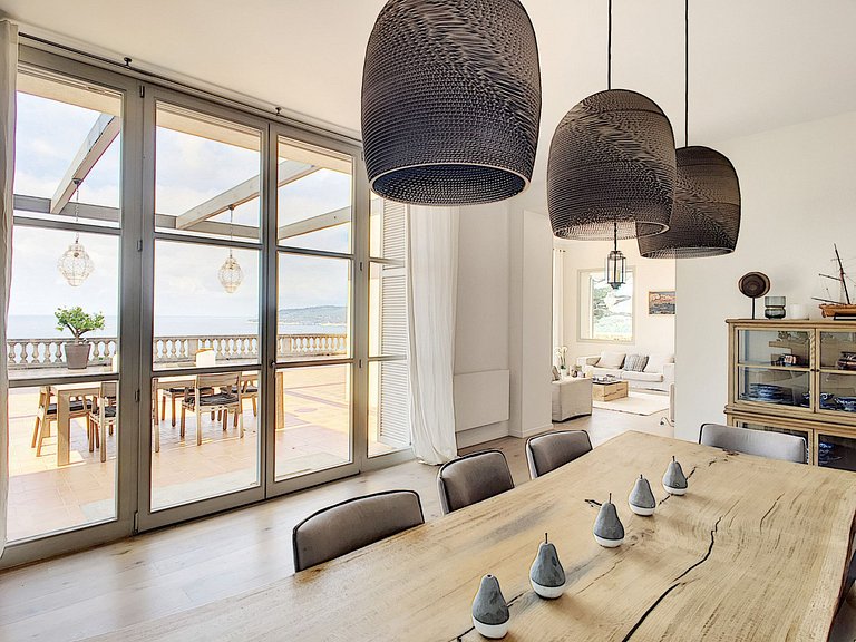 Azu004 - Prestigious Villa in Cassis