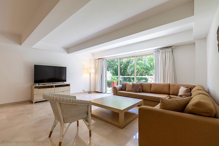 Car066 - 1 bedroom apartment in San Diego, Cartagena