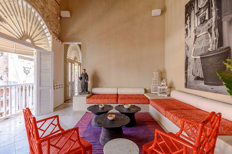 Car084 - Apartment with rooftop terrace in Cartagena's Cente