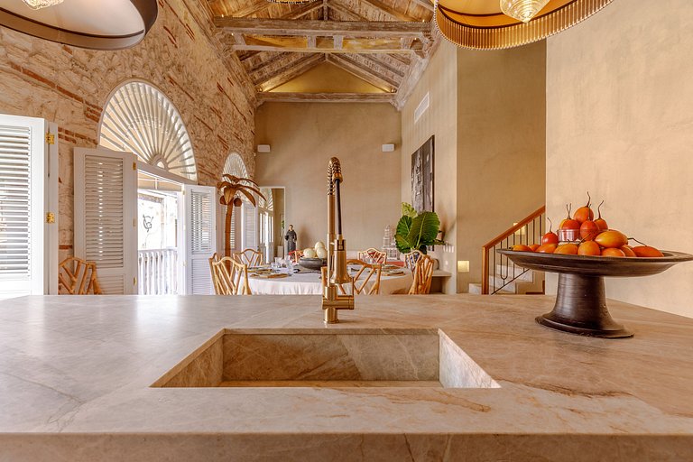 Car084 - Apartment in Cartagena's Center