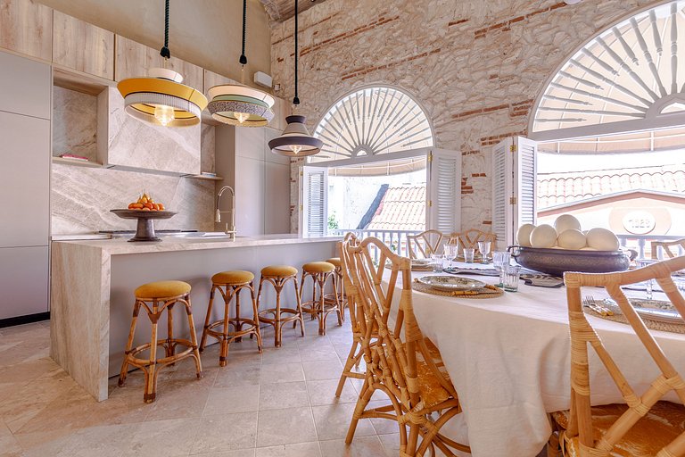 Car084 - Apartment in Cartagena's Center