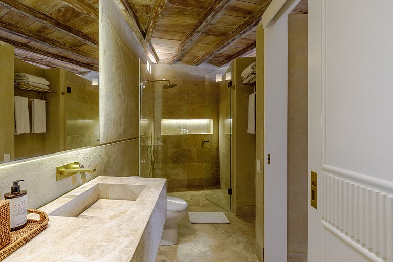 Car084 - Apartment in Cartagena's Center