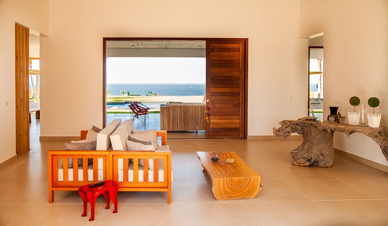 Cea076 - Villa moderne face à la mer à Fortim