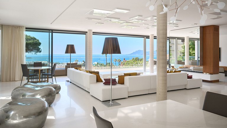 Can025 - Villa Contemporânea de Luxo em Cannes