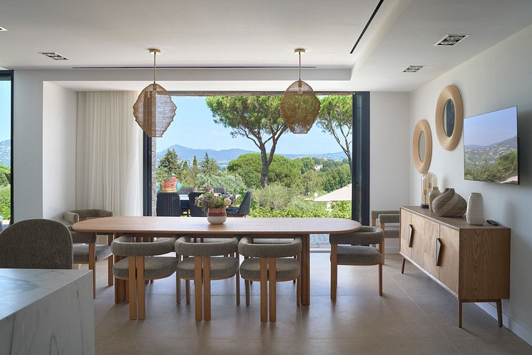 Azu068 - Luxury Villa with Views on Saint-Tropez