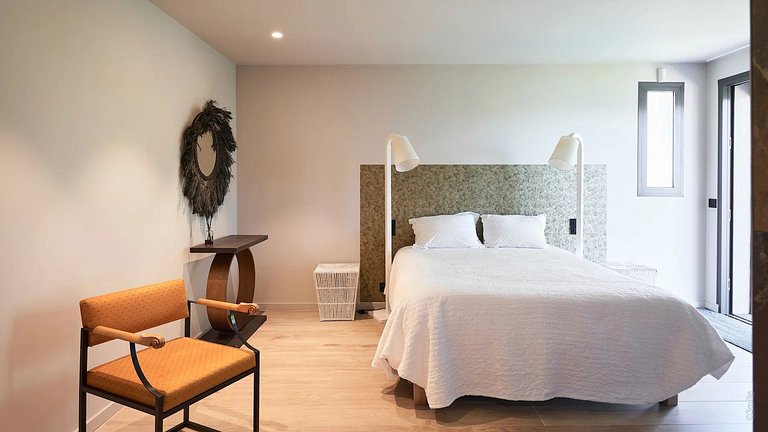 Azu052 - Villa Contemporánea en St Tropez