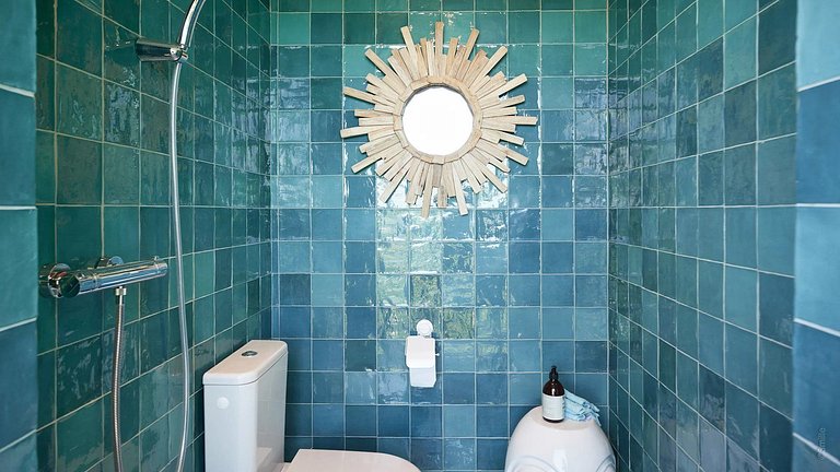 Azu052 - Villa Contemporánea en St Tropez