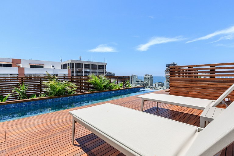 Rio004 - Exclusive Triplex Penthouse in Ipanema