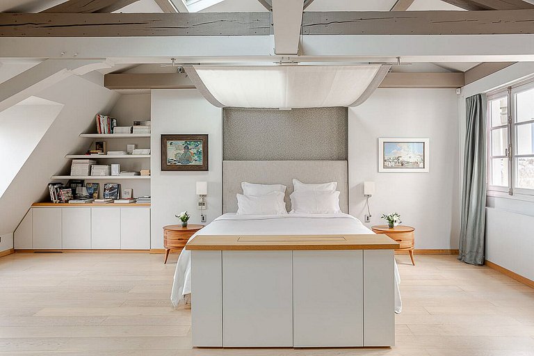Par134 - Stunning apartment in St Germain des Prés
