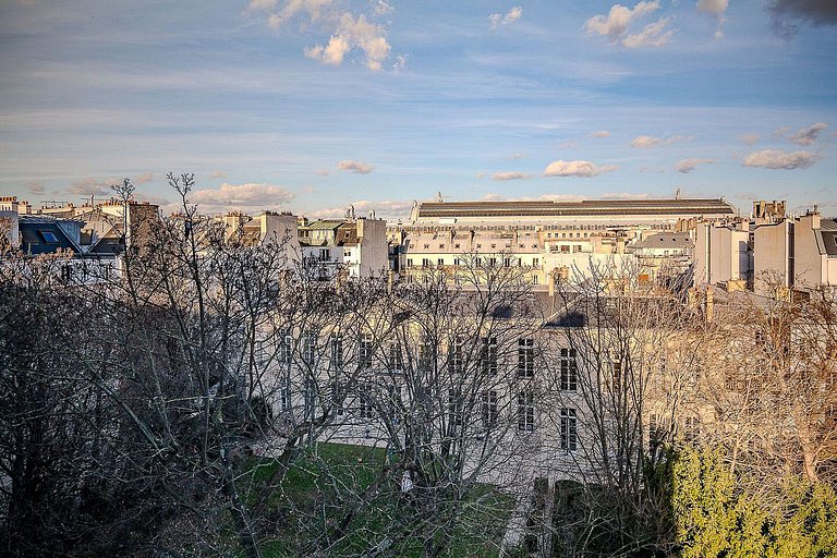 Par134 - Stunning apartment in St Germain des Prés